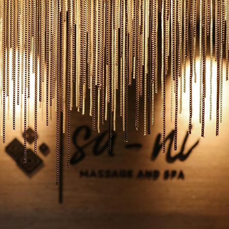 Abstract Hotel Auckland Exterior foto